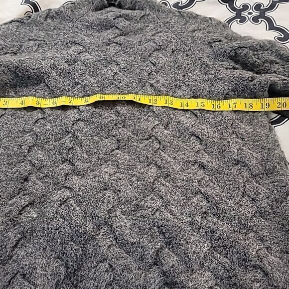 Aritzia Wilfred Free Mical Sweater - Picture 7 of 14